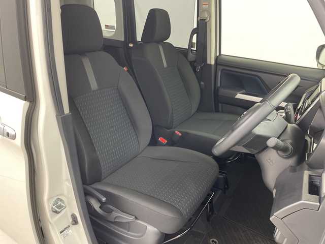 トヨタ ルーミー カスタムG－T 群馬県 2023(令5)年 0.9万km パールホワイトⅢ 純正ナビ バックカメラ 両側電動スライドドア シートヒーター アダプティブクルーズコントロール 衝突被害軽減ブレーキ 電動パーキング ETC LEDライト オートハイビーム スマートキー 禁煙車