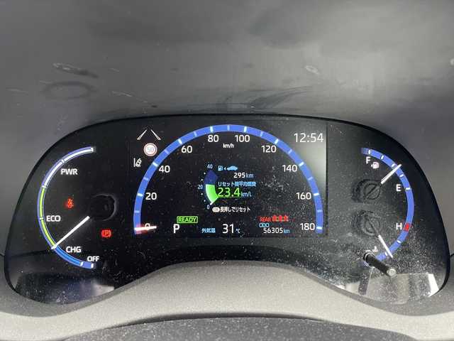 トヨタ ヤリスクロス ハイブリッド Z 和歌山県 2022(令4)年 5.7万km 赤 ワンオーナー/ACC/ディスプレイオーディオ/フルセグテレビ/バックカメラ/ハーフレザー/シートヒーター/コーナーセンサー/ドアバイザー/プッシュスタート/オートホールド/ETC/パワーバックドア/LEDヘッドライト/純正18AW