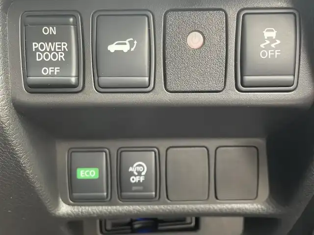 日産 エクストレイル 20Xi エクストリーマーX 道央・札幌 2018(平30)年 6.9万km ダイヤモンドブラック ・４WD/・プロパイロット/・デジタルインナーミラー/・純正ナビ/CD/DVD/SD/BT/フルセグ/・アラウンドビューモニター/・ビルトインETC/・エマージェンシーブレーキ/・レーダークルーズコントロール/・ダウンヒルアシストコントロール/・カプロンシート/・LEDヘッドライト/・フォグライト/・オートライト/・電動リアゲート/・プッシュスタート/・スマートキー/・純正フロアマット/・スペアキー