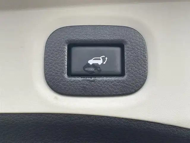 日産 エクストレイル 20Xi エクストリーマーX 道央・札幌 2018(平30)年 6.9万km ダイヤモンドブラック ・４WD/・プロパイロット/・デジタルインナーミラー/・純正ナビ/CD/DVD/SD/BT/フルセグ/・アラウンドビューモニター/・ビルトインETC/・エマージェンシーブレーキ/・レーダークルーズコントロール/・ダウンヒルアシストコントロール/・カプロンシート/・LEDヘッドライト/・フォグライト/・オートライト/・電動リアゲート/・プッシュスタート/・スマートキー/・純正フロアマット/・スペアキー