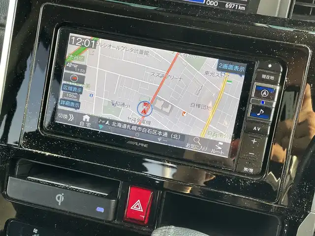 トヨタ ルーミー カスタムG 道央・札幌 2022(令4)年 0.7万km ブラックマイカメタリック ・４WD/・ワンオーナー/・寒冷地仕様/・衝突被害軽減システム/・社外メモリナビ/BＴ・ＵＳＢ・ＤＶＤ・ＣＤ・ＳＤ・ラジオ・ＨＤＭＩ/・両側パワースライドドア/・バックカメラ/・社外フリップダウンモニター/・積込み夏タイヤ/・レーダークルーズ/・コーナーセンサー/・純正エンジンスターター/・ビルトインETC/・前後ドライブレコーダー/・置くだけ充電/・シートヒーター/・フォグランプ/・保障書/・取扱説明書