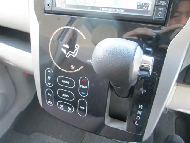 三菱 ｅＫワゴン M e－アシスト 千葉県 2017(平29)年 2.2万km ウィーターブルーM ワンオーナー/純正SDナビ、フルセグTV/オーディオ【CD/BT/SD/AUX】/衝突被害軽減ブレーキ/前方ドライブレコーダー/運転席シートヒーター/アイドリングストップ/横滑り防止装置/電動格納ミラー/レベライザー/キーレスエントリー/新車整備手帳/取扱説明書/スペアキー