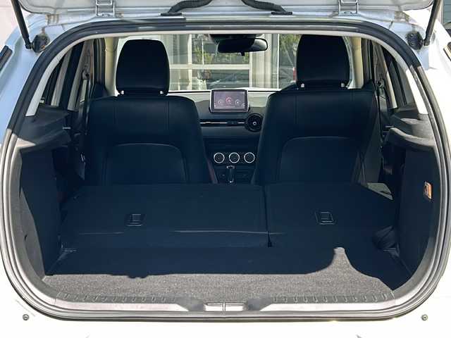 マツダ ＣＸ－３ XD ツーリング 静岡県 2015(平27)年 5.3万km セラミックM 純正ナビ/・FM/AM/・aha/・Stitcher/・Bluetooth/・USB/・CD/・DVD/・AUX/・TV/主要装備/・バックカメラ/・レーダークルコン/・ＭＴモード付ＡＴ/・アイドリングストップ/・ブラインドスポットモニター/・車線逸脱警報/・ヘッドアップディスプレイ/・ＥＴＣ/・サイドカーテンエアバッグ/・ＬＥＤヘッドライト