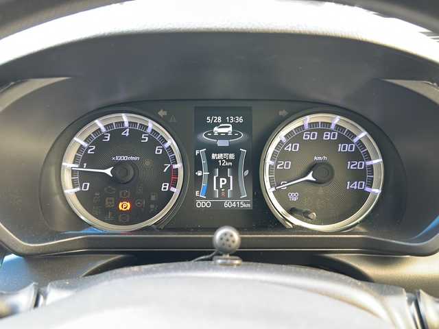 ダイハツ ムーヴ カスタム X 兵庫県 2015(平27)年 6.1万km ブラックマイカメタリック 純正ディーラーSDナビ/　Bluetooth/UB/CD/AM/FM/IPod/フルセグTV（走行中視聴可）/ETC/ベンチシート/アンチロック・ブレーキ・システム/横滑り防止装置/盗難防止装置/アイドリングストップ/パワーステアリング/パワーウィンドウ/LEDヘッドライト/オートライト/プッシュスタート/エアバッグ（W）/スペアキー（１本）/保証書/取扱説明書