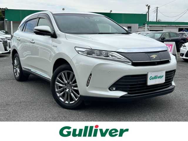 トヨタ ハリアー ハイブリッド プログレス メタル&レザーP 千葉県 2020(令2)年 3.4万km ホワイトパールクリスタルシャイン JBLプレミアムサウンド/黒革シート/パノラミックビューカメラ/純正ナビ/・CD/DVD/MSV/Blu-ray/Bluetooth/フルセグ/トヨタセーフティーセンス/・プリクラッシュセーフティー/・レーンディパーチャーアラート/・インテリジェントクリアランスソナー/・オートマチックハイビーム/・アダプティブクルーズコントロール/前席パワーシート/前席シートヒーター/前席シートベンチレーション/パワーバックドア/スマートキー/前後コーナーセンサー/ウッドコンビステアリング/純正LEDヘッドライト/フォグランプ/純正18インチアルミホイール/純正前後ドライブレコーダー【TZ-D205W】/ビルトインETC2.0/ドアバイザー/サイド＆カーテンエアバッグ