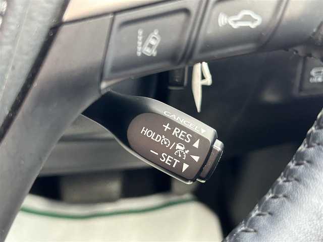 トヨタ ハリアー ハイブリッド プログレス メタル&レザーP 道北・旭川 2020(令2)年 3.4万km ホワイトパールクリスタルシャイン JBLプレミアムサウンド/黒革シート/パノラミックビューカメラ/純正ナビ/・CD/DVD/MSV/Blu-ray/Bluetooth/フルセグ/トヨタセーフティーセンス/・プリクラッシュセーフティー/・レーンディパーチャーアラート/・インテリジェントクリアランスソナー/・オートマチックハイビーム/・アダプティブクルーズコントロール/前席パワーシート/前席シートヒーター/前席シートベンチレーション/パワーバックドア/スマートキー/前後コーナーセンサー/ウッドコンビステアリング/純正LEDヘッドライト/フォグランプ/純正18インチアルミホイール/純正前後ドライブレコーダー【TZ-D205W】/ビルトインETC2.0/ドアバイザー/サイド＆カーテンエアバッグ