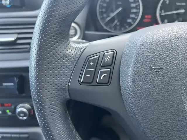ＢＭＷ Ｘ１ 香川県 2011(平23)年 6.7万km ミネラルホワイト 社外SDナビ/フルセグ/CD/DVD/Bluetooth/ミラー型GPSレーダー探知機/バックカメラ/ドライブレコーダー/純正18インチアルミ/ミラー型ETC/スマートキー