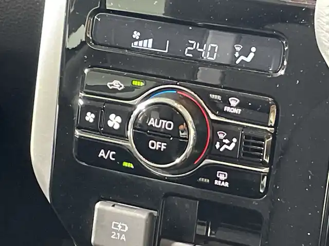 トヨタ ルーミー カスタムG 福岡県 2022(令4)年 1.1万km プラムブラウンパールクリスタルシャイン プッシュスタート/両側パワースライドドア/アイドリングストップ/オートブレーキホールド/純正LEDヘッドライト/シートヒーター/ドアバイザー/フォグランプ/保証書/スペアキー