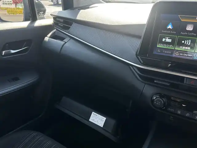 日産 ノート X 福島県 2024(令6)年 0.7万km スーパーブラック 純正ディスプレイオーディオ/（ＢＴ／ＡｐｐｌｅｃａｒＰｌａｙ／ＡｎｄｒｏｉｄＡｕｔｏ／ｉＰｏｄ）/全方位カメラ　/標識認識機能　/横滑り防止装置　/衝突被害軽減システム　/コーナーセンサー前後　/純正フロアマット/オートライト/オートハイビーム/ドライブレコーダー/ブラインドスポットモニター/LEDヘッドライト