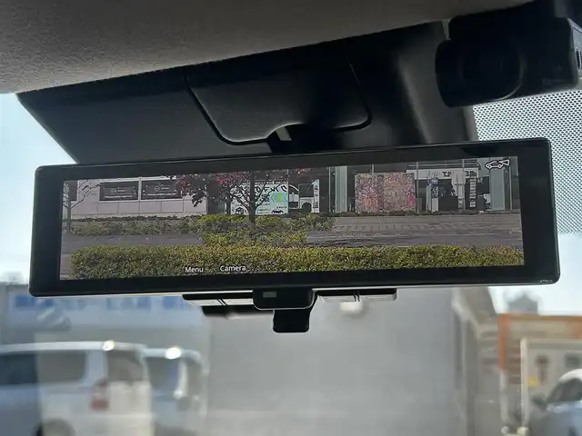 日産 ノート X 福島県 2024(令6)年 0.7万km スーパーブラック 純正ディスプレイオーディオ/（ＢＴ／ＡｐｐｌｅｃａｒＰｌａｙ／ＡｎｄｒｏｉｄＡｕｔｏ／ｉＰｏｄ）/全方位カメラ　/標識認識機能　/横滑り防止装置　/衝突被害軽減システム　/コーナーセンサー前後　/純正フロアマット/オートライト/オートハイビーム/ドライブレコーダー/ブラインドスポットモニター/LEDヘッドライト