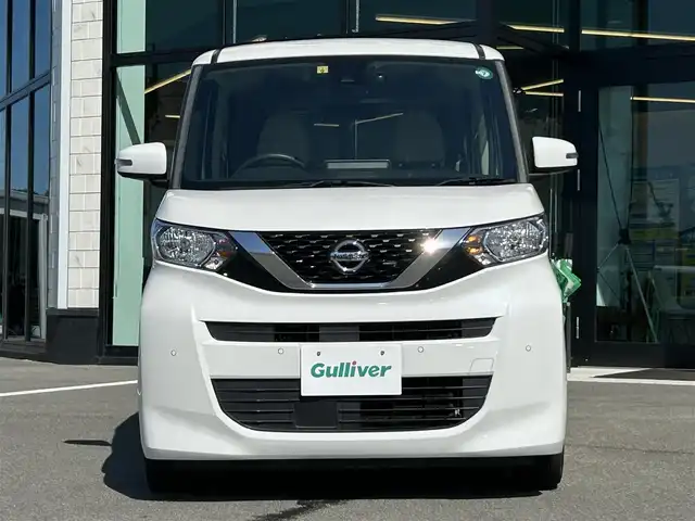 日産 ルークス X 愛媛県 2020(令2)年 5.5万km ホワイトパール 純正9型ナビ/全周囲カメラ/左側電動スライドドア/ハンズフリースライド/ドライブレコーダー/クリアランスソナー/後席サーキュレーター/アイドリングストップ/電格ミラー/純正ドアバイザー/後席サンシェイド/現状サマー(鉄)(155/65/R14)/BRIDGESTONE NEWNO/禁煙車
