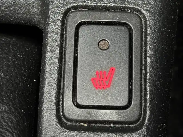 スズキ スイフト スポーツ 千葉県 2014(平26)年 3.1万km チャンピオンイエロー 社外7インチHDDナビ/フルセグTV/CD/DVD/BT/ETC/バックカメラ/シートヒーター/社外フルエアロ/ディスチャージヘッドライト/フォグランプ/バックフォグ/オートライト/社外17インチAW