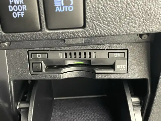 トヨタ アルファードハイブリット SR Cパッケージ 愛知県 2018(平30)年 4万km スパークリングブラックパールクリスタルシャイン 純正１０型ナビ　ムーンルーフ　デジイン　禁煙　ＨＤＭＩ　電動リヤゲート　バックカメラ　セーフティセンス　衝突軽減　追従クルコン　ｎａｎｏｅ　ベンチレーション　ＢＳＭ　シートヒーター　ＡＣ１００Ｖ電源 ステアリングヒーター　両側パワスラ　オットマン　パワーシート　オートハイビーム