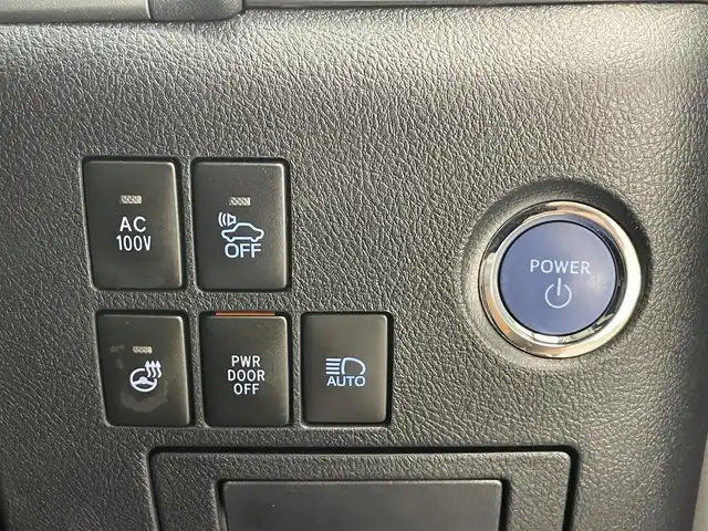 トヨタ アルファードハイブリット SR Cパッケージ 愛知県 2018(平30)年 4万km スパークリングブラックパールクリスタルシャイン 純正１０型ナビ　ムーンルーフ　デジイン　禁煙　ＨＤＭＩ　電動リヤゲート　バックカメラ　セーフティセンス　衝突軽減　追従クルコン　ｎａｎｏｅ　ベンチレーション　ＢＳＭ　シートヒーター　ＡＣ１００Ｖ電源 ステアリングヒーター　両側パワスラ　オットマン　パワーシート　オートハイビーム