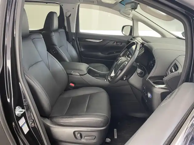 トヨタ アルファードハイブリット SR Cパッケージ 愛知県 2018(平30)年 4万km スパークリングブラックパールクリスタルシャイン 純正１０型ナビ　ムーンルーフ　デジイン　禁煙　ＨＤＭＩ　電動リヤゲート　バックカメラ　セーフティセンス　衝突軽減　追従クルコン　ｎａｎｏｅ　ベンチレーション　ＢＳＭ　シートヒーター　ＡＣ１００Ｖ電源 ステアリングヒーター　両側パワスラ　オットマン　パワーシート　オートハイビーム