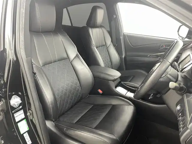 トヨタ ハリアー エレガンス 福島県 2018(平30)年 6.5万km ブラック トヨタセーフティセンス/・レーンディパーテャーアラート/・プリクラッシュセーフティ/・インテリジェントクリアランスソナー/純正7インチナビ/・型番;NSZT-W68T/・フルセグ/TV/DVD/CD/BT/SD/AM/FM/バックカメラ/追従走行付きクルーズコントロール/LEDオートライト/・フォグランプ/・オートマチックハイビーム/ハーフレザーシート/・パワーシート/純正アルミホイール付きサマータイヤ/アイドリングストップ/電動格納ミラー/・ウィンカーミラー/電子パーキング/・ブレーキホールド/プッシュスタート/・スマートキー