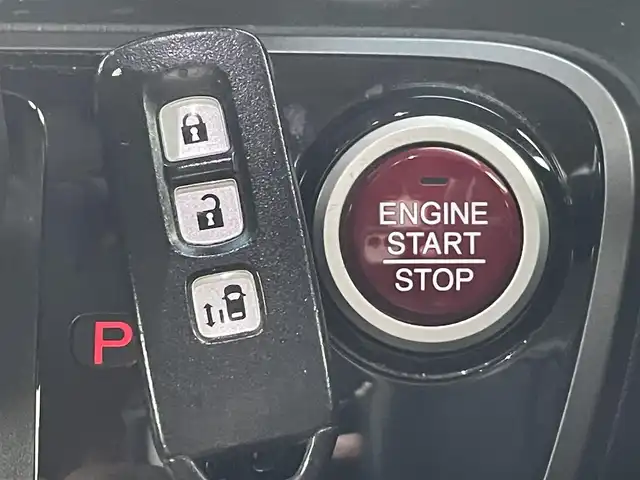 ホンダ Ｎ ＢＯＸ カスタム G Aパッケージ 島根県 2014(平26)年 6.7万km ミラノレッド 登録時走行距離　67011km/ワンオーナ/取扱説明書/保証書/純正ナビ(VXM-145VSi）/（Bluetooth/AM/FM/CD/DVD/USB）/ワンセグテレビ/バックカメラ/プッシュスタート/スマートキー/スペアキー/純正フロアマット/横滑り防止装置/衝突軽減システム/カーテンエアバック/純正アルミ１４インチ/禁煙車