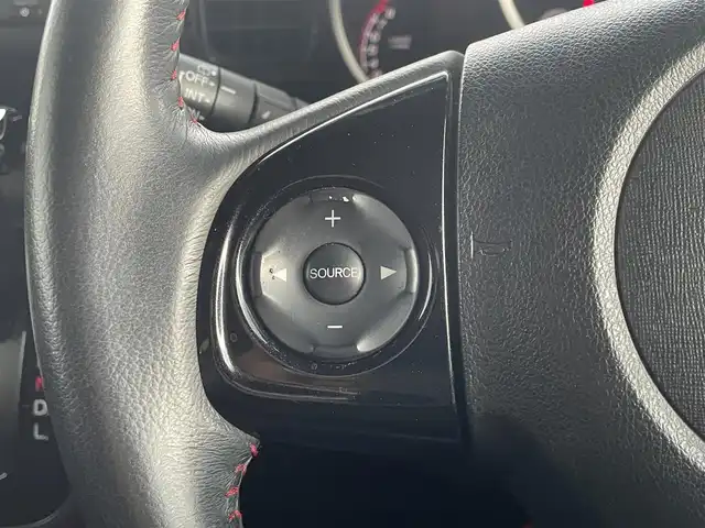 ホンダ Ｎ ＢＯＸ カスタム G Aパッケージ 島根県 2014(平26)年 6.7万km ミラノレッド 登録時走行距離　67011km/ワンオーナ/取扱説明書/保証書/純正ナビ(VXM-145VSi）/（Bluetooth/AM/FM/CD/DVD/USB）/ワンセグテレビ/バックカメラ/プッシュスタート/スマートキー/スペアキー/純正フロアマット/横滑り防止装置/衝突軽減システム/カーテンエアバック/純正アルミ１４インチ/禁煙車