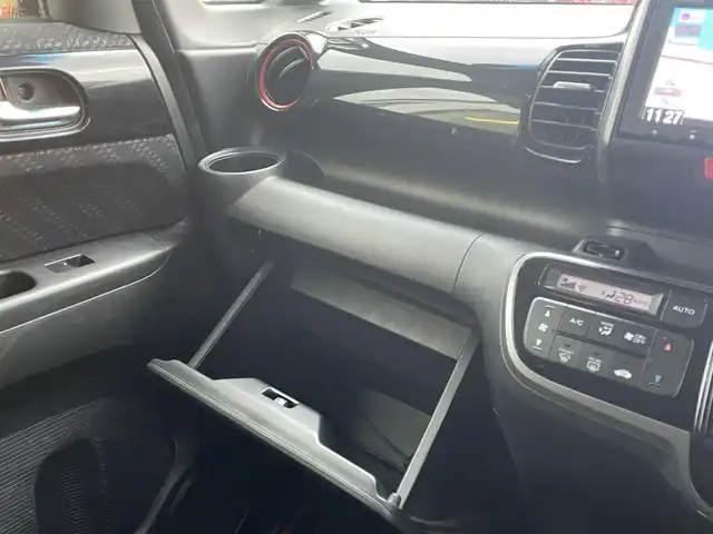 ホンダ Ｎ ＢＯＸ カスタム G Aパッケージ 島根県 2014(平26)年 6.7万km ミラノレッド 登録時走行距離　67011km/ワンオーナ/取扱説明書/保証書/純正ナビ(VXM-145VSi）/（Bluetooth/AM/FM/CD/DVD/USB）/ワンセグテレビ/バックカメラ/プッシュスタート/スマートキー/スペアキー/純正フロアマット/横滑り防止装置/衝突軽減システム/カーテンエアバック/純正アルミ１４インチ/禁煙車