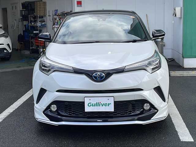 トヨタ Ｃ－ＨＲ G LEDエディション 京都府 2018(平30)年 4.8万km ブラック/ホワイトパールクリスタルシャイン 2トーン モデリスタエアロ　純正９インチナビ　Ｂｌｕｅｔｏｏｔｈオーディオ　ＤＶＤ再生　フルセグ　バックカメラ　レーダークルーズ　ブラインドスポットモニター　クリアランスソナー　社外１９インチアルミ　ＥＴＣ
