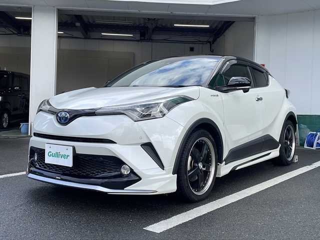 トヨタ Ｃ－ＨＲ G LEDエディション 京都府 2018(平30)年 4.8万km ブラック/ホワイトパールクリスタルシャイン 2トーン モデリスタエアロ　純正９インチナビ　Ｂｌｕｅｔｏｏｔｈオーディオ　ＤＶＤ再生　フルセグ　バックカメラ　レーダークルーズ　ブラインドスポットモニター　クリアランスソナー　社外１９インチアルミ　ＥＴＣ