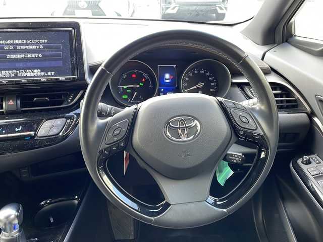 トヨタ Ｃ－ＨＲ G LEDエディション 京都府 2018(平30)年 4.8万km ブラック/ホワイトパールクリスタルシャイン 2トーン モデリスタエアロ　純正９インチナビ　Ｂｌｕｅｔｏｏｔｈオーディオ　ＤＶＤ再生　フルセグ　バックカメラ　レーダークルーズ　ブラインドスポットモニター　クリアランスソナー　社外１９インチアルミ　ＥＴＣ