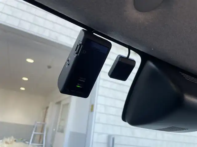 トヨタ ルーミー X S 富山県 2019(令1)年 2.5万km 黒 ４WD/ワンオーナー/純正ナビ/Bluetooth/パワースライドドア/セーフティセンス/衝突軽減ブレーキ/オートマチックハイビーム/アイドリングストップ/ビルトインETC/コーナーセンサー/運転席助手席シートヒーター