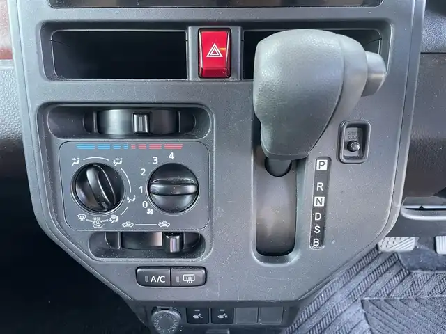 トヨタ ルーミー X S 富山県 2019(令1)年 2.5万km 黒 ４WD/ワンオーナー/純正ナビ/Bluetooth/パワースライドドア/セーフティセンス/衝突軽減ブレーキ/オートマチックハイビーム/アイドリングストップ/ビルトインETC/コーナーセンサー/運転席助手席シートヒーター