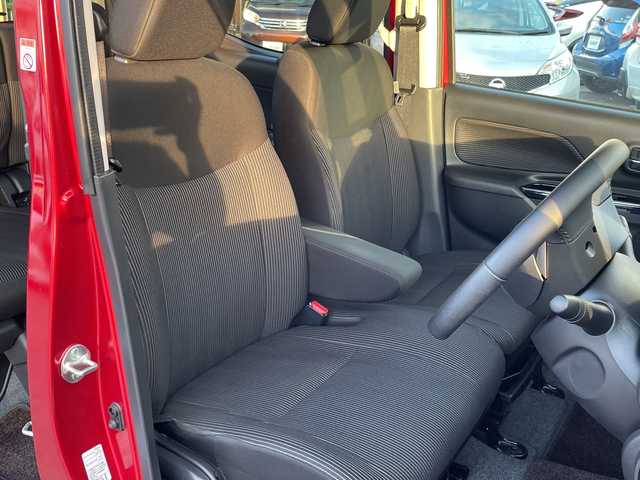 日産 デイズ ルークス ハイウェイスター Gターボ 沖縄県 2019(平31)年 7.9万km スパークリングレッド/ブラック ナビ　/フルセグＴＶ　/オーディオ（Ｂｌｕｅｔｏｏｔｈ、ＤＶＤ、ＣＤ、ＳＤ）/全方位カメラ　/ＥＴＣ　/両側パワースライドドア　/ＬＥＤヘッドライト　/フォグライト　/エマージェンシーブレーキ/前後コーナーセンー/ステアリングスイッチ