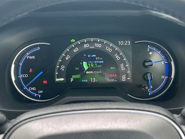 トヨタ ＲＡＶ４ ハイブリットG 福井県 2020(令2)年 8万km ホワイトパールクリスタルシャイン ワンオーナー/パノラマルーフ/アルパイン８インチメモリナビゲーション/フルセグテレビ/バックカメラ/プリクラッシュセーフティ/レーンキープアシスト/アダプティブクルーズコントロール/ブラインドスポットモニター/社外１８インチアルミホイール/（純正アルミホイール見込みあり）/D席パワーシート/黒革シート/パワーシート/パワーバックドア/シートヒーター/ルーフレール/ETC/前後ドライブレコーダー/スマートキー/プッシュスタート/保証書/取扱説明書