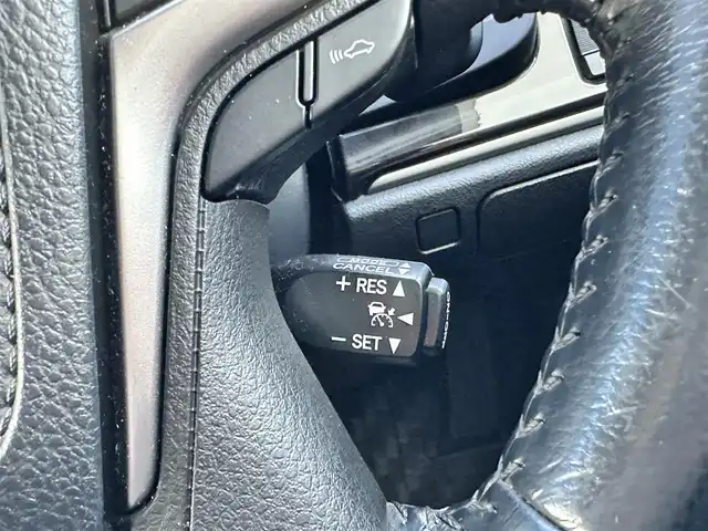 トヨタ クラウン アスリート S-T 愛知県 2016(平28)年 4.3万km プレシャスシルバー 登録時走行距離　43020km/ワンオーナー/取扱説明書/保証書/純正ナビ/(Bluetooth/AM/FM/USB/CD/DVD)/バックカメラ/レーダークルーズコントロール/エアロ（AIMGAIN）/パドルシフト/パワーシート（DN席）/横滑り防止装置/コーナーセンサー/盗難防止装置/衝突軽減システム/スマートキー/スペアキー/純正フロアマット/ビルドインETC/純正アルミ１８インチ