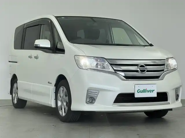 日産 セレナ ハイウェイスター Sハイブリッド 愛知県 2012(平24)年 8.7万km ブリリアントホワイトパール 純正ナビ/（フルセグ／ＢＴ／ＣＤ／ＤＶＤ）/クルーズコントロール/両側パワースライドドア/横滑り防止装置/純正マット/純正ＡＷ/オートライト/プッシュスタート/スマートキー/三列シート