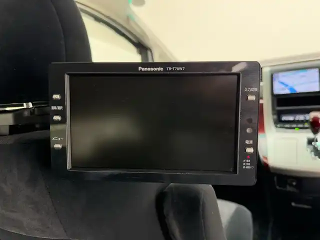 トヨタ アルファード 240S 兵庫県 2010(平22)年 6.9万km ホワイトパールクリスタルシャイン ４WD/純正SDナビ＆フルセグTV/（CD＆DVD＆SD＆BT）/バックカメラ/両側パワースライドドア/社外レーダー探知機/ビルトインETC/オートライト/HIDライト/フォグランプ/コーナーセンサー/純正１８inアルミホイール/スマートキー/プッシュスタート/W＆サイド＆カーテンエアバッグ/スペアキー有り