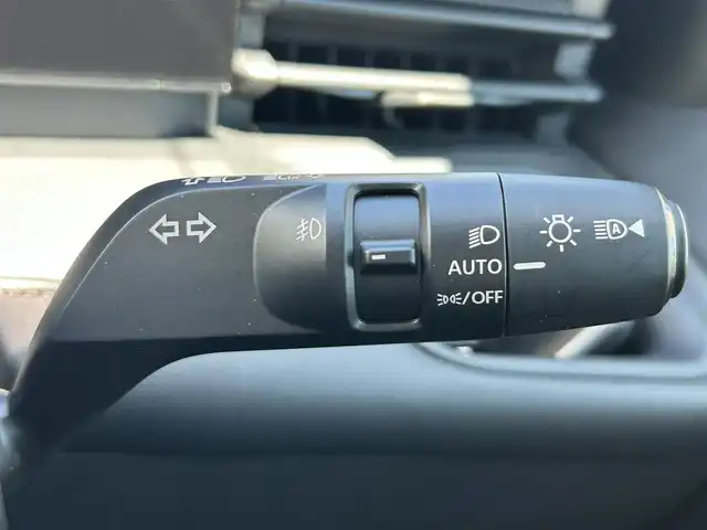 日産 セレナ ハイウェイスター V 兵庫県 2024(令6)年 0.5万km パール アラウンドビューモニター　/プロパイロット　/両側パワースライドドア　/デジタルインナーミラー　/社外メモリナビ　/Ｂｌｕｅｔｏｏｔｈ接続　/社外メモリナビ　/スマートキー　/ＣＤ／ＤＶＤ　/純正アルミホイル/前席シートヒーター