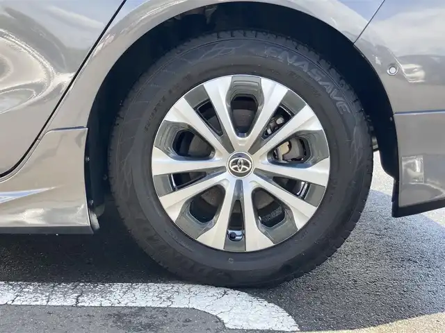 トヨタ プリウス A 静岡県 2019(令1)年 4.4万km グレーメタリック Toyota Safety Sense/社外SDナビ(CN-RE05D)/　AM FM CD DVD Bluetooth/フルセグTV/バックモニター/ビルトインETC/LEDオートヘッドランプ/モデリスタエアロ/パワーシート(運転席)/レーダークルーズコントロール/ヘッドアップディスプレイ/前後方クリアランスソナー/純正15インチアルミホイール/スマートキー2本/プッシュスタート/ドライブモードセレクト