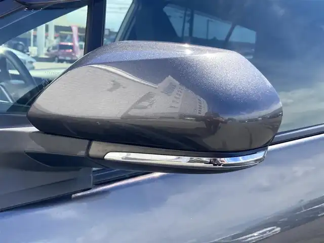 トヨタ プリウス A 静岡県 2019(令1)年 4.4万km グレーメタリック Toyota Safety Sense/社外SDナビ(CN-RE05D)/　AM FM CD DVD Bluetooth/フルセグTV/バックモニター/ビルトインETC/LEDオートヘッドランプ/モデリスタエアロ/パワーシート(運転席)/レーダークルーズコントロール/ヘッドアップディスプレイ/前後方クリアランスソナー/純正15インチアルミホイール/スマートキー2本/プッシュスタート/ドライブモードセレクト