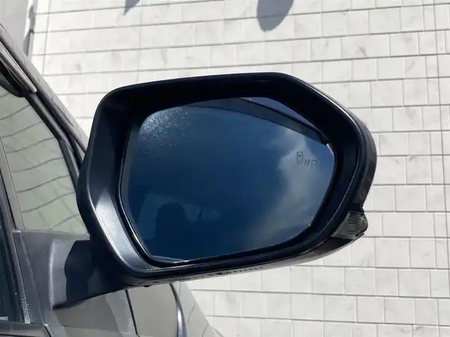 トヨタ プリウス A 静岡県 2019(令1)年 4.4万km グレーメタリック Toyota Safety Sense/社外SDナビ(CN-RE05D)/　AM FM CD DVD Bluetooth/フルセグTV/バックモニター/ビルトインETC/LEDオートヘッドランプ/モデリスタエアロ/パワーシート(運転席)/レーダークルーズコントロール/ヘッドアップディスプレイ/前後方クリアランスソナー/純正15インチアルミホイール/スマートキー2本/プッシュスタート/ドライブモードセレクト