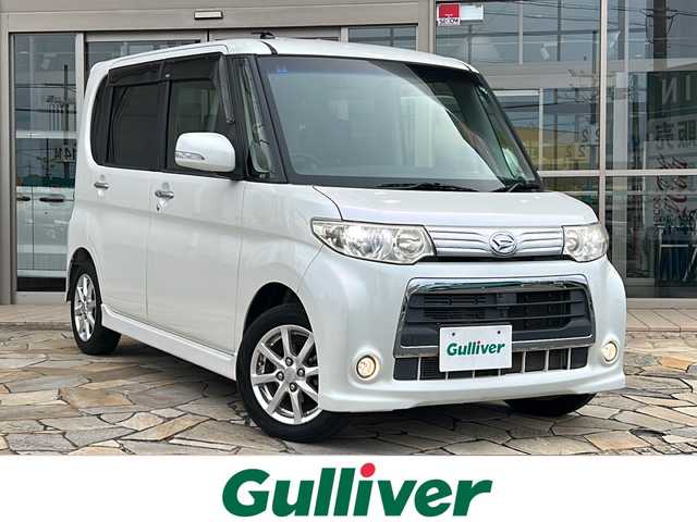 ダイハツ タント カスタム X スペシャル 静岡県 2013(平25)年 8.1万km パールホワイトⅢ 社外ナビ/・Bluetooth/CD/DVD/AUX/フルセグTV/　ラジオ/主要装備/・片側パワースライドドア/・アイドリングストップ/・純正フロアマット/・純正アルミホイール/・キセノンヘッドライト/・フォグランプ/・リモコンキー/・パワーウィンドウ（運転席オート）