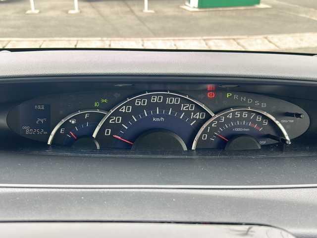 ダイハツ タント カスタム X スペシャル 静岡県 2013(平25)年 8.1万km パールホワイトⅢ 社外ナビ/・Bluetooth/CD/DVD/AUX/フルセグTV/　ラジオ/主要装備/・片側パワースライドドア/・アイドリングストップ/・純正フロアマット/・純正アルミホイール/・キセノンヘッドライト/・フォグランプ/・リモコンキー/・パワーウィンドウ（運転席オート）