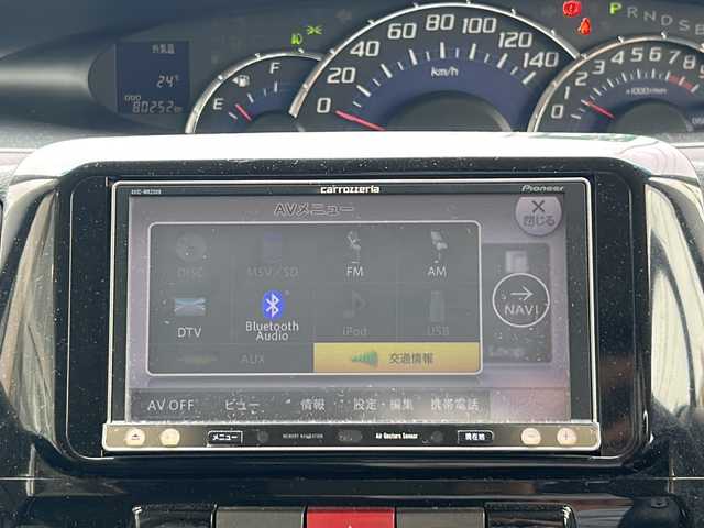 ダイハツ タント カスタム X スペシャル 静岡県 2013(平25)年 8.1万km パールホワイトⅢ 社外ナビ/・Bluetooth/CD/DVD/AUX/フルセグTV/　ラジオ/主要装備/・片側パワースライドドア/・アイドリングストップ/・純正フロアマット/・純正アルミホイール/・キセノンヘッドライト/・フォグランプ/・リモコンキー/・パワーウィンドウ（運転席オート）