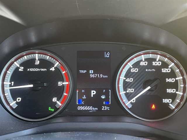 三菱 デリカＤ：５ P 群馬県 2019(平31)年 9.7万km アイガーグレーM/ダイヤモンドブラックマイカ 衝突軽減ブレーキ/レーンキープアシスト/レーダークルーズコントロール/ブラインドスポットモニター/純正10.1型SDナビゲーション/（CD/DVD/SD/USB/BT/HDMI/フルセグ）/全方位カメラ/フリップダウンモニター/両側パワースライドドア/パワーバックドア/運転席パワーシート/パドルシフト/前席シートヒーター/オートホールド/アイドリングストップ/LEDヘッドライト/フォグライト/ステアリングスイッチ/電格ミラー/純正フロアマット/ドアバイザー/純正18インチアルミホイール