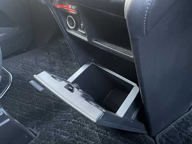 三菱 デリカＤ：５ P 群馬県 2019(平31)年 9.7万km アイガーグレーM/ダイヤモンドブラックマイカ 衝突軽減ブレーキ/レーンキープアシスト/レーダークルーズコントロール/ブラインドスポットモニター/純正10.1型SDナビゲーション/（CD/DVD/SD/USB/BT/HDMI/フルセグ）/全方位カメラ/フリップダウンモニター/両側パワースライドドア/パワーバックドア/運転席パワーシート/パドルシフト/前席シートヒーター/オートホールド/アイドリングストップ/LEDヘッドライト/フォグライト/ステアリングスイッチ/電格ミラー/純正フロアマット/ドアバイザー/純正18インチアルミホイール