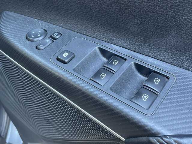 三菱 デリカＤ：５ P 群馬県 2019(平31)年 9.7万km アイガーグレーM/ダイヤモンドブラックマイカ 衝突軽減ブレーキ/レーンキープアシスト/レーダークルーズコントロール/ブラインドスポットモニター/純正10.1型SDナビゲーション/（CD/DVD/SD/USB/BT/HDMI/フルセグ）/全方位カメラ/フリップダウンモニター/両側パワースライドドア/パワーバックドア/運転席パワーシート/パドルシフト/前席シートヒーター/オートホールド/アイドリングストップ/LEDヘッドライト/フォグライト/ステアリングスイッチ/電格ミラー/純正フロアマット/ドアバイザー/純正18インチアルミホイール