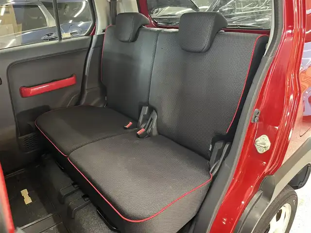 スズキ ハスラー Jスタイル 高知県 2015(平27)年 9.1万km フェニックスレッドパール/ホワイト2トーンルーフ (株)IDOMが運営する【じしゃロン高知店】の自社ローン専用車両になります。こちらは現金またはオートローンご利用時の価格です。自社ローンご希望の方は別途その旨お申付け下さい