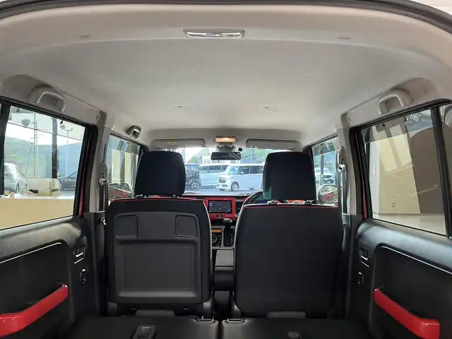 スズキ ハスラー Jスタイル 高知県 2015(平27)年 9.1万km フェニックスレッドパール/ホワイト2トーンルーフ (株)IDOMが運営する【じしゃロン高知店】の自社ローン専用車両になります。こちらは現金またはオートローンご利用時の価格です。自社ローンご希望の方は別途その旨お申付け下さい