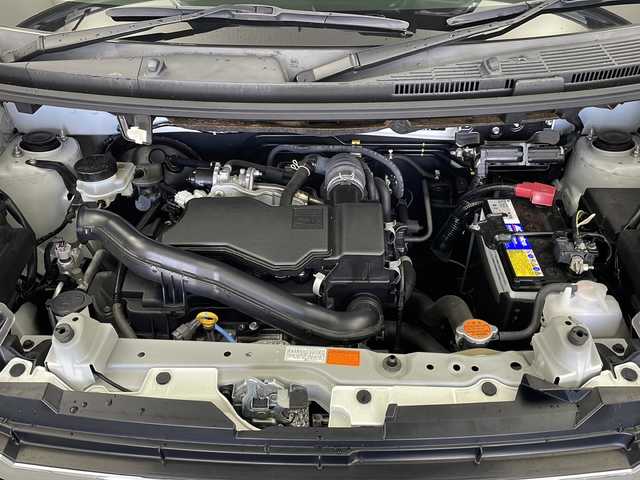 トヨタ ルーミー カスタムG 栃木県 2021(令3)年 4.2万km パールホワイトⅢ スマートアシスト/・衝突回避支援ブレーキ機能/・衝突警報機能/・車線逸脱警報機能/・誤発進抑制制御機能/・先行車発進お知らせ機能/・前後コーナーセンサー/・標識認識機能(進入禁止)/・全車速追従機能アダプティクルーズコントロール/・レーンキープコントロール/・パノラマモニター/純正ナビ/（CD/DVD/BT/TV/AM/FM/SD)/LEDヘッドライト/フォグライト/両側パワースライドドア/アイドリングストップ/シートヒーター/電子パーキングブレーキ/コーナーセンサー/ETC/スマートキー/純正サイドバイザー/純正フロアマット