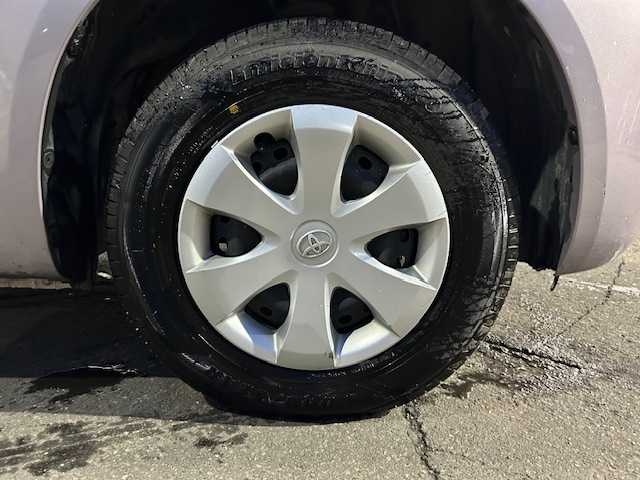 トヨタ パッソ X Lパッケージ 道東・釧路十勝 2015(平27)年 4.2万km グレイッシュパープルメタリックオパール 4WD/ワンオーナー/寒冷地仕様/社外CDオーディオ/横滑り防止装置/ヘッドライトレベライザー/電動格納ミラー/純正フロアマット/ドライブレコーダー/運転席シートリフター/スマートキー/スペアキー/ディーラー記録簿 H27-30/R2/4-7/取扱説明書/保証書/冬タイヤ積み込み/　　（155/65r14、5mm、2021年製）