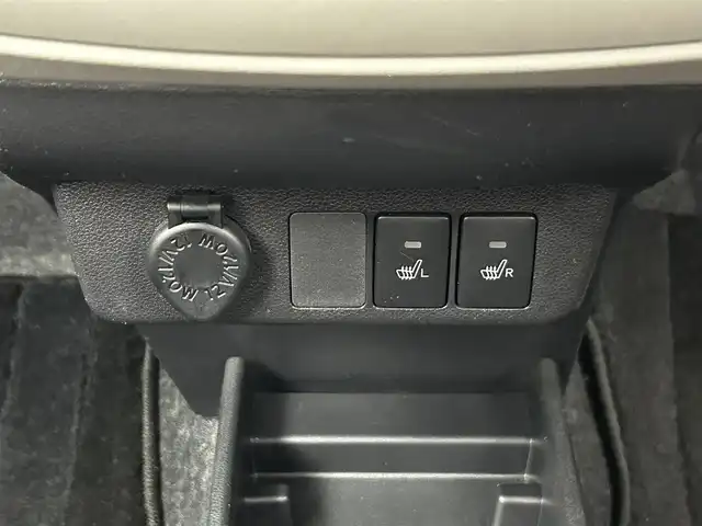 ダイハツ ミラ イース G リミテッド SAⅢ 大分県 2020(令2)年 1.9万km パールホワイトⅢ 社外メモリナビ/(CD/DVD/BT/フルセグTV)/バックカメラ/スマートキー/プッシュスタート/ETC/電格ミラー/オートライト/オートハイビーム/LEDヘッドライト/ヘッドライトレベライザー/MOMOステアリング/純正14インチアルミホイール/ドライブレコーダー/ドアバイザー/純正フロアマット