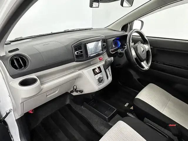 ダイハツ ミラ イース G リミテッド SAⅢ 大分県 2020(令2)年 1.9万km パールホワイトⅢ 社外メモリナビ/(CD/DVD/BT/フルセグTV)/バックカメラ/スマートキー/プッシュスタート/ETC/電格ミラー/オートライト/オートハイビーム/LEDヘッドライト/ヘッドライトレベライザー/MOMOステアリング/純正14インチアルミホイール/ドライブレコーダー/ドアバイザー/純正フロアマット