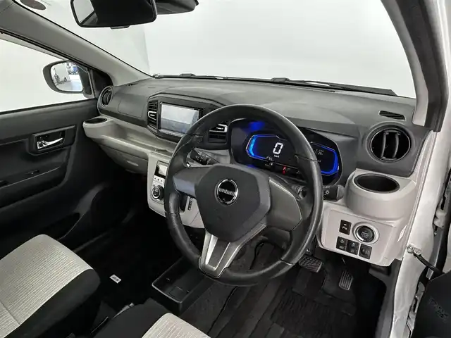 ダイハツ ミラ イース G リミテッド SAⅢ 大分県 2020(令2)年 1.9万km パールホワイトⅢ 社外メモリナビ/(CD/DVD/BT/フルセグTV)/バックカメラ/スマートキー/プッシュスタート/ETC/電格ミラー/オートライト/オートハイビーム/LEDヘッドライト/ヘッドライトレベライザー/MOMOステアリング/純正14インチアルミホイール/ドライブレコーダー/ドアバイザー/純正フロアマット